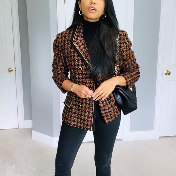 Vintage | Brown and Gold Tweed Double Breasted Houndstooth Blazer - Picture 6 of 13